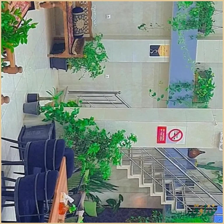 کافه رستوران بادوس