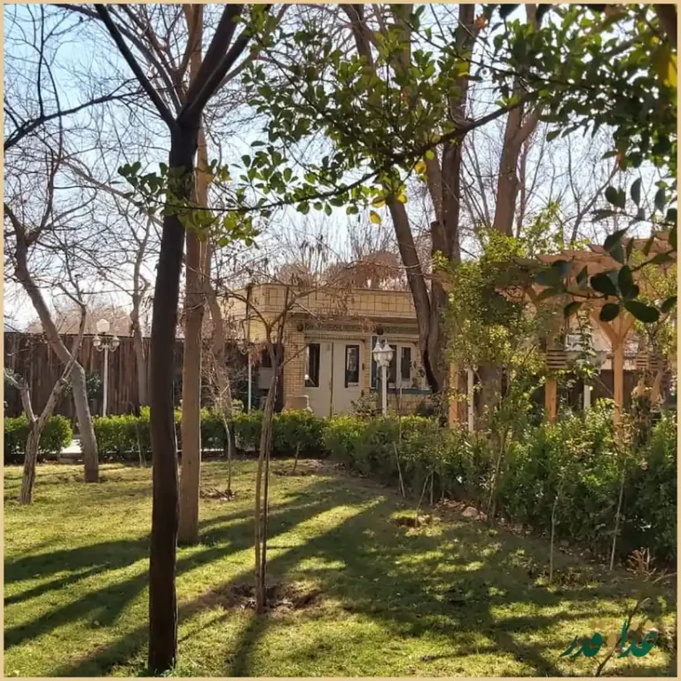 رستوران سه کاج