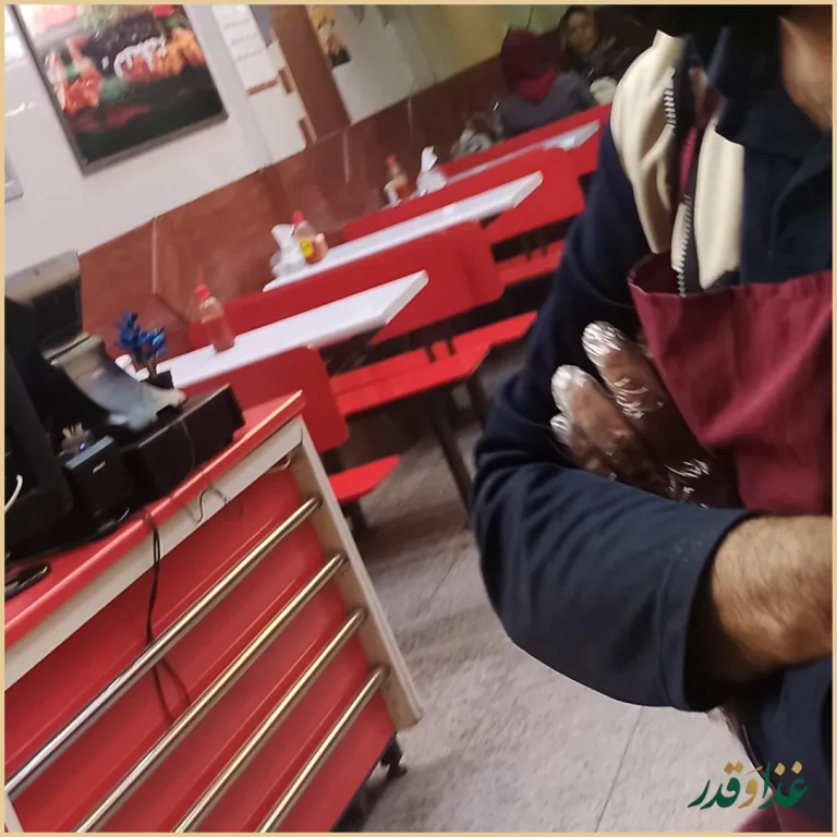 ساندویچی حاتم