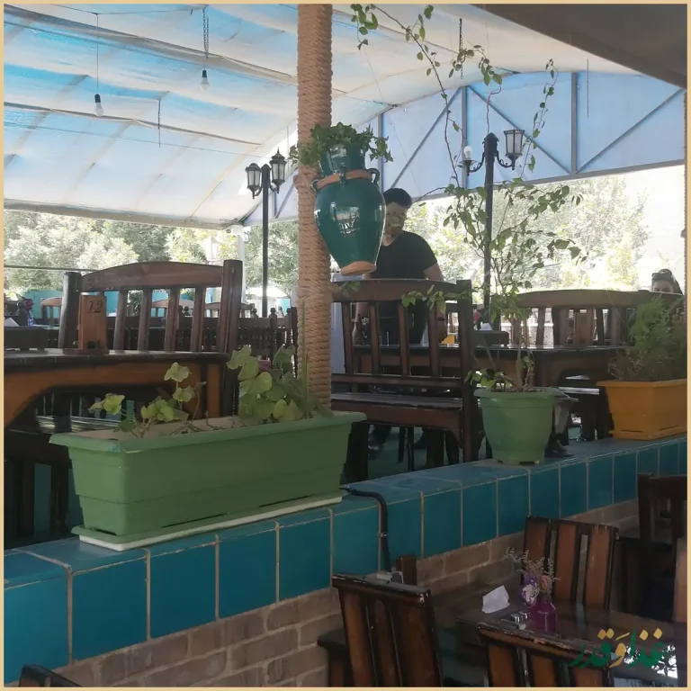 کافه رستوران بام صدر