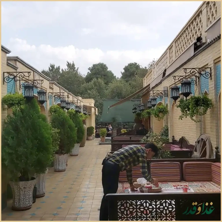 کافه رستوران بام گوهرشاد