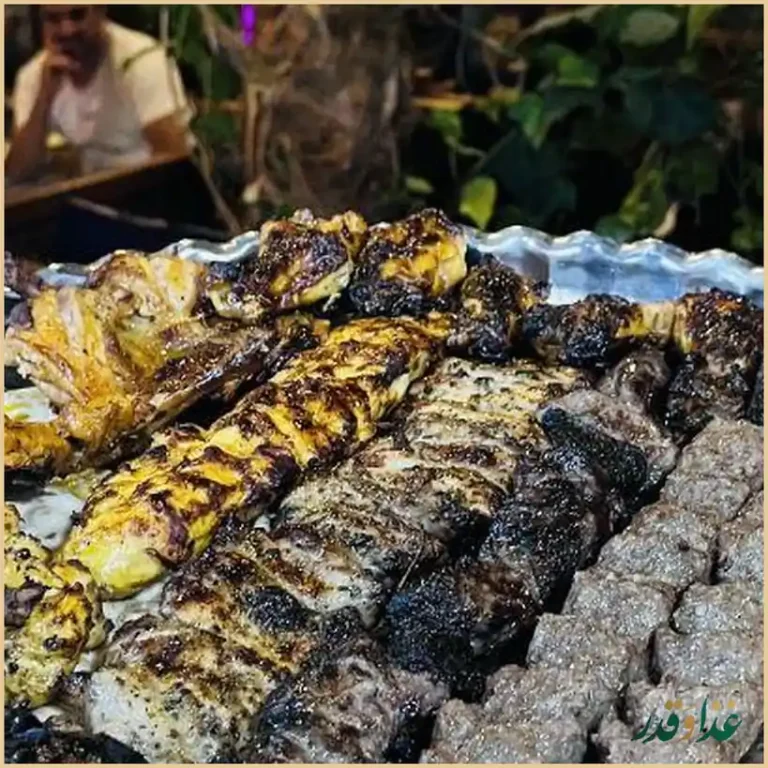 سفره خانه خوش نشین