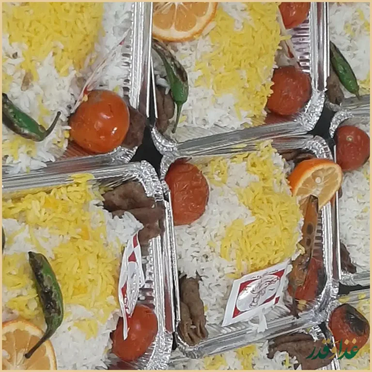 نان داغ کباب داغ جوان