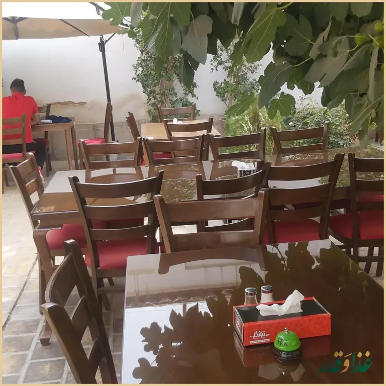 رستوران سنتی چهارنقش