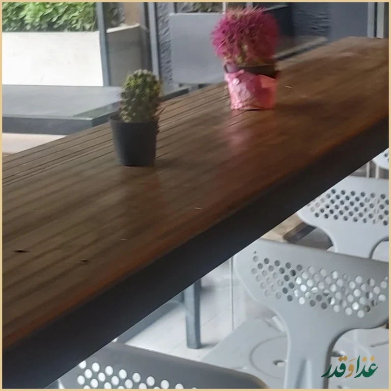 خانه کنتاکی بلوار ملت