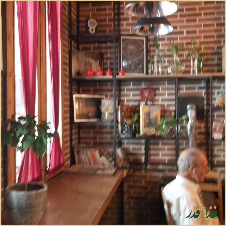 کافه رستوران بان