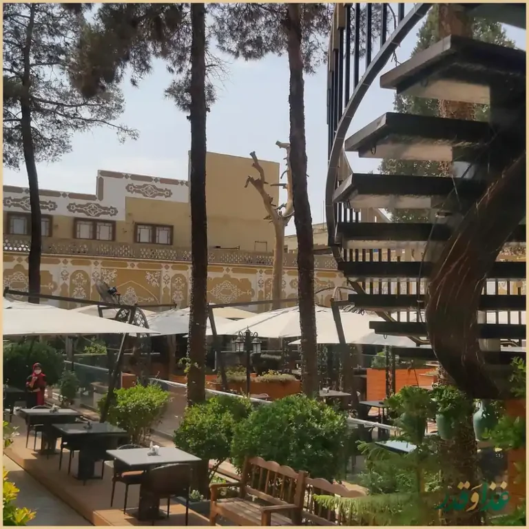 رستوران عمارت سیمون