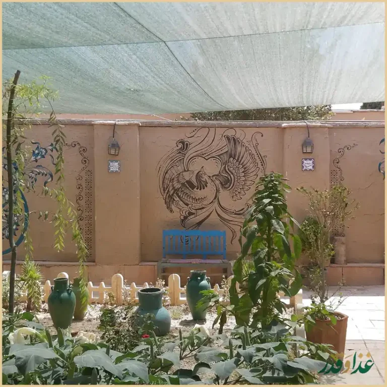 اقامتگاه و رستوران سنتی ماهور