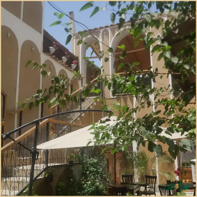 کافه رستوران خانه مارکوس