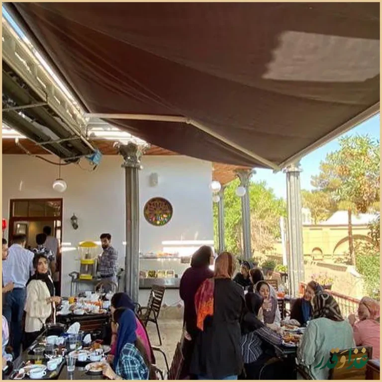 کافه رستوران لوتوس