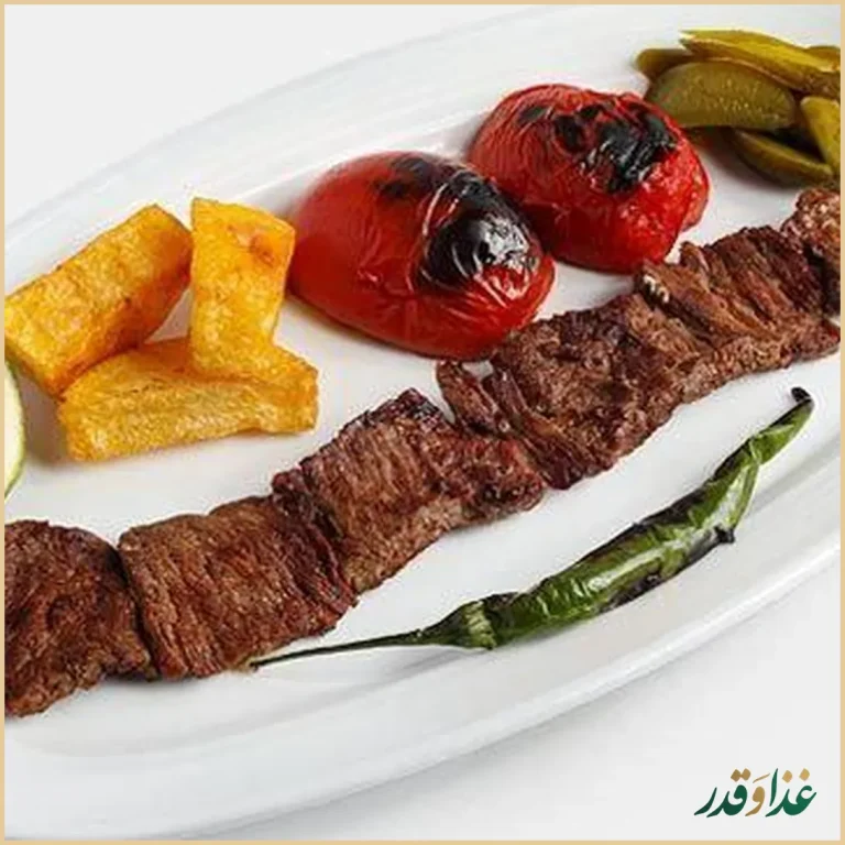 رستوران نورا