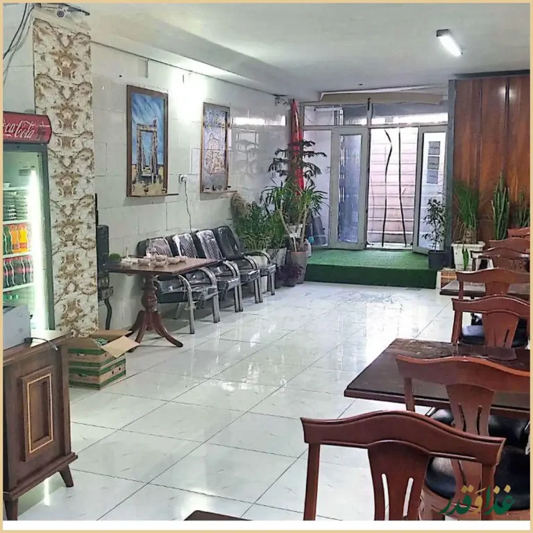 رستوران نورا