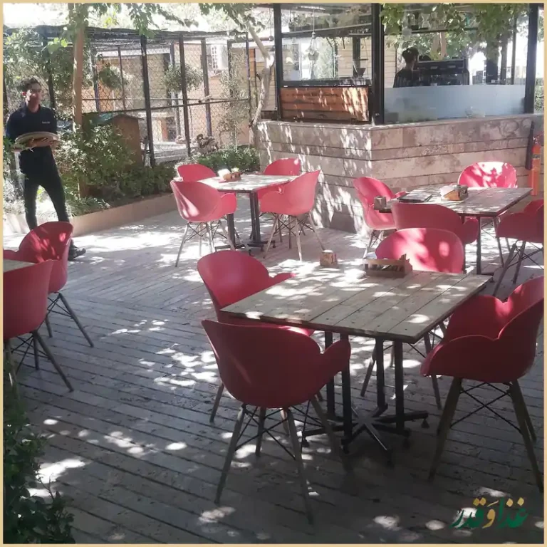 رستوران بام شهر