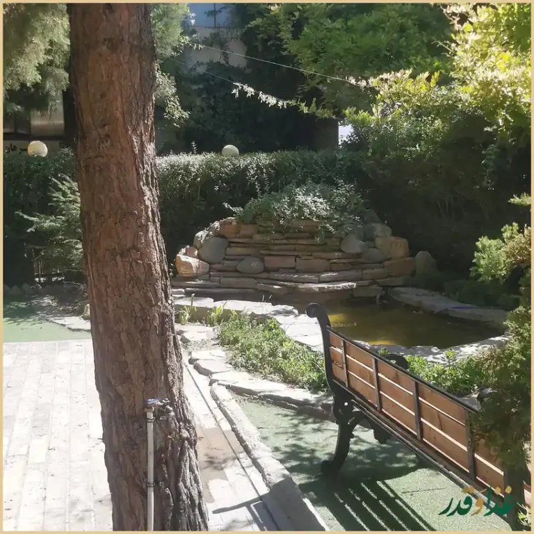 رستوران بام شهر