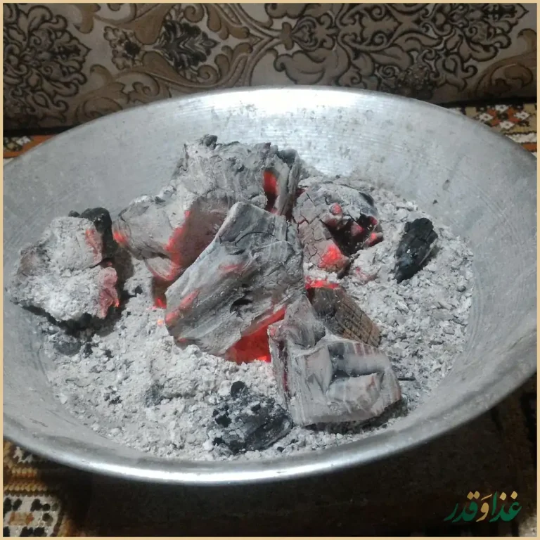 باغ رستوران شبهای اصفهان