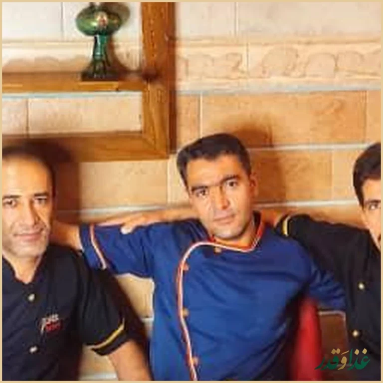 رستوران جوان