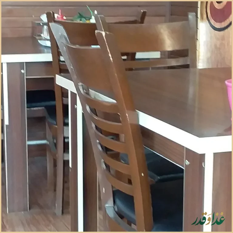 فست فود کارا