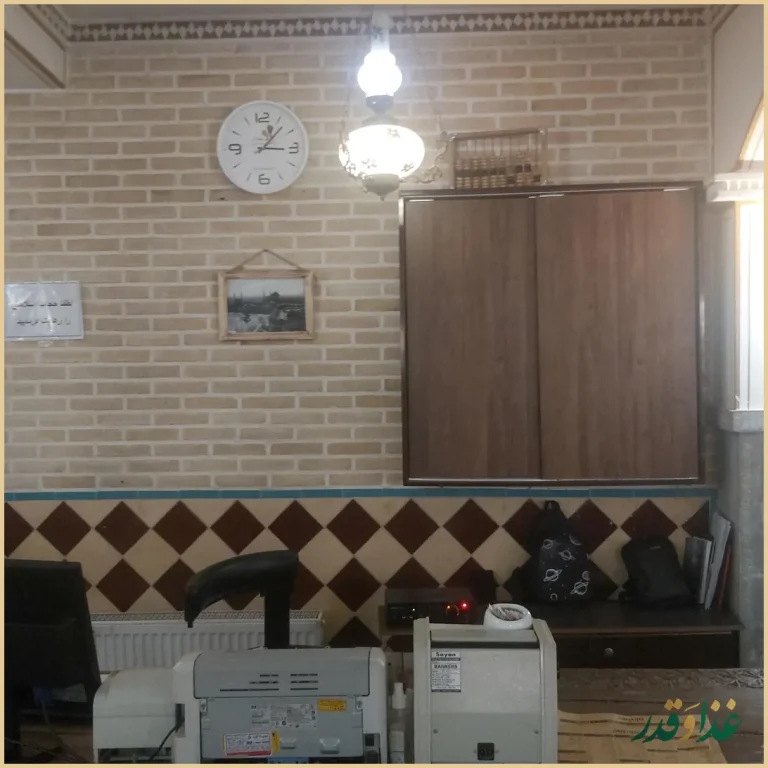 رستوران تازن وان