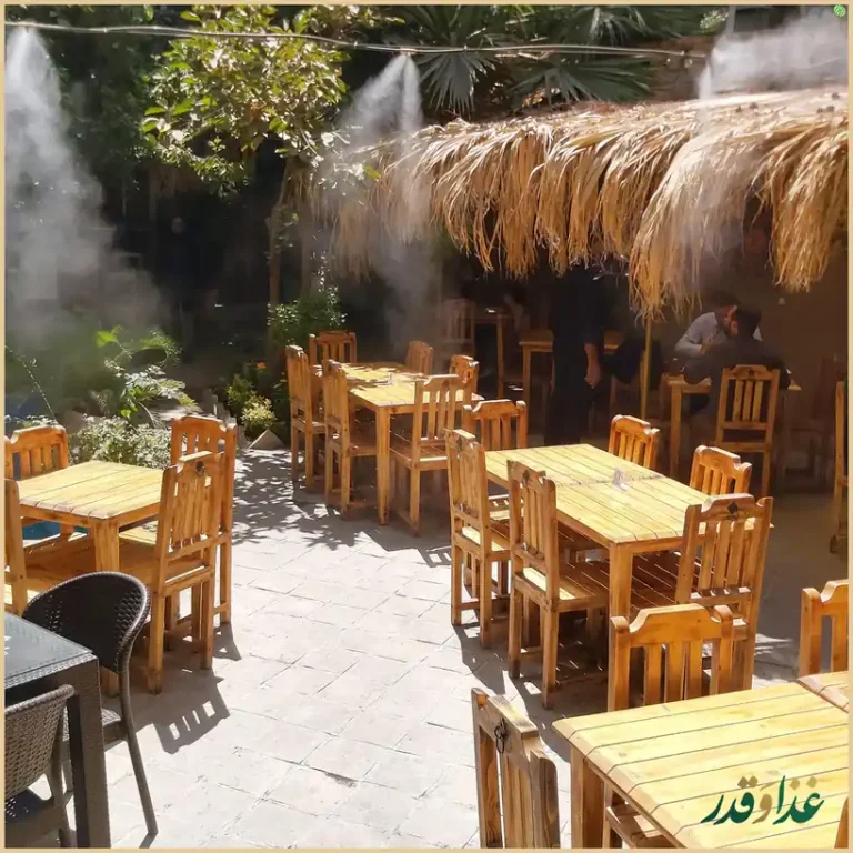 عمارت نخلستان