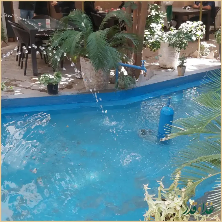 عمارت نخلستان