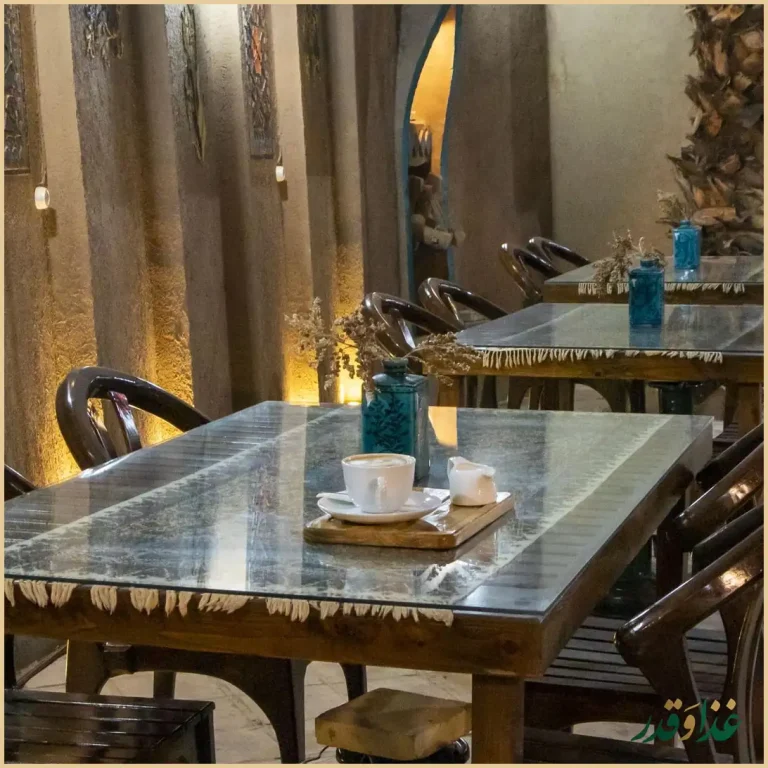 عمارت نخلستان