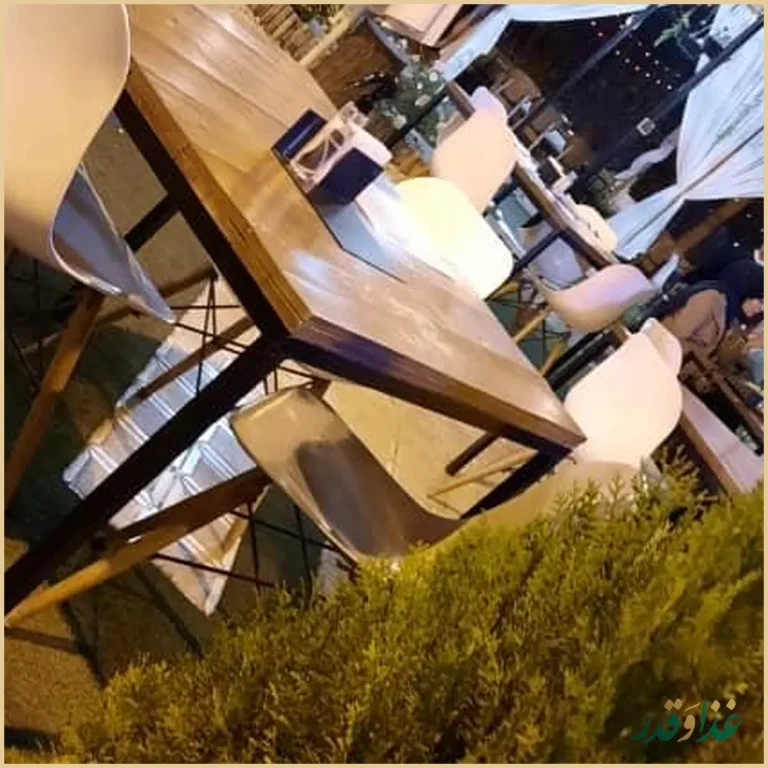 کافه رستوران ناژلند