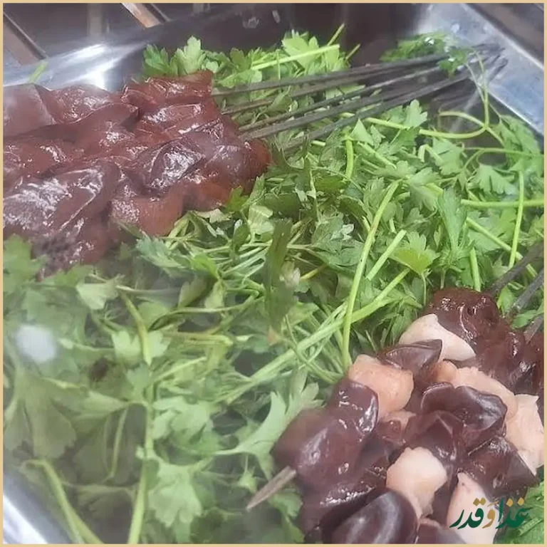 مجموعه غذایی علی گلی و پسران