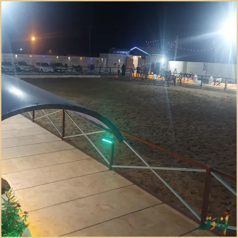 باغ رستوران و باشگاه اسب سواری بهاران