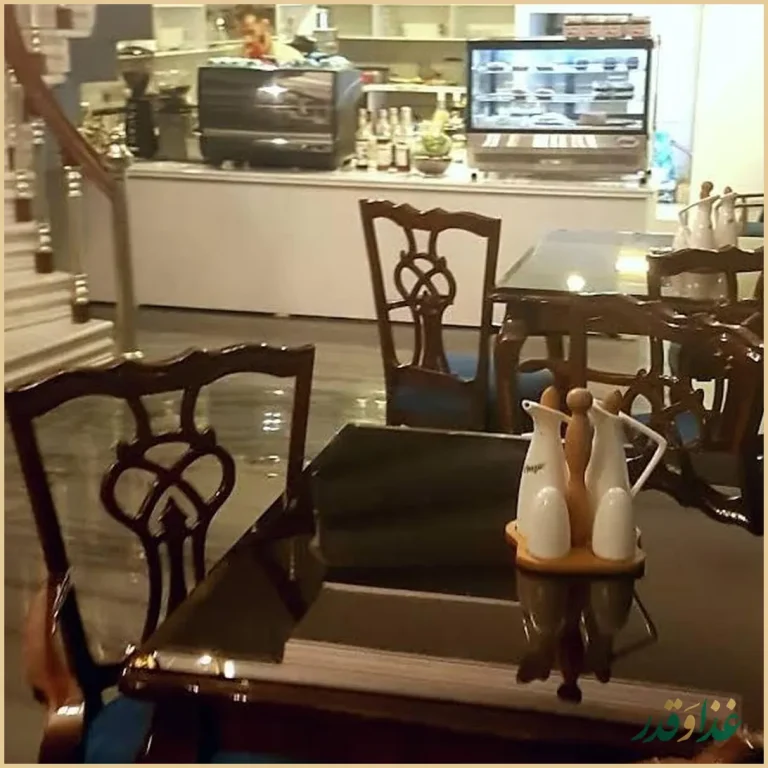 رستوران و کافی شاپ ژیوان