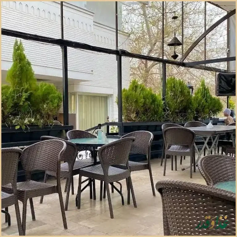 رستوران و کافی شاپ ژیوان