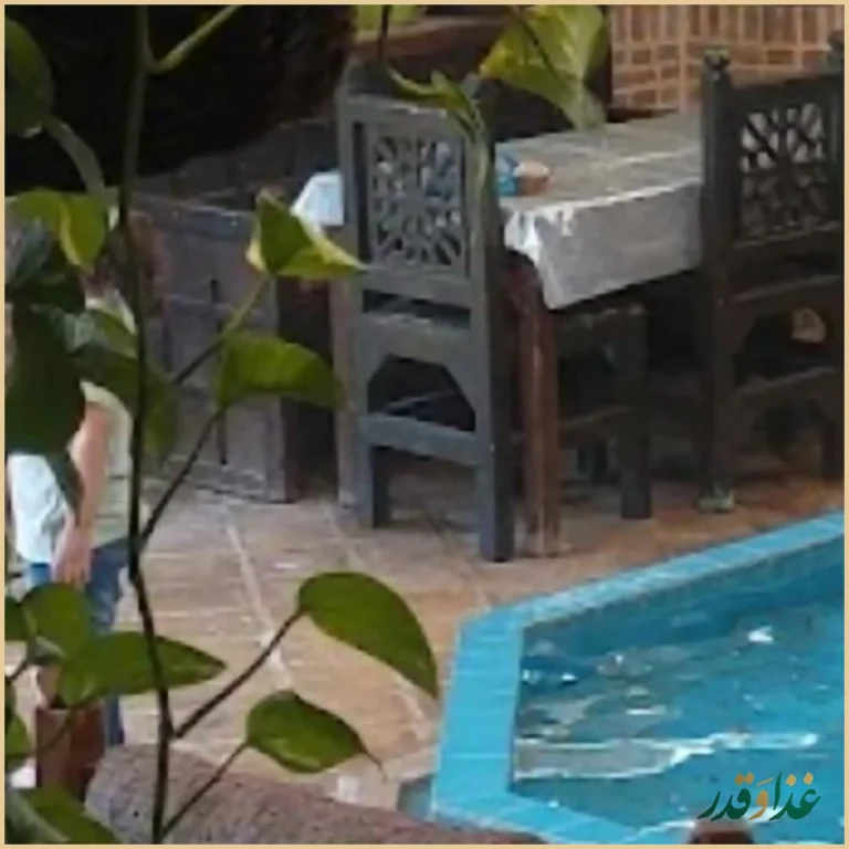 کافه رستوران لیلو . LiLo