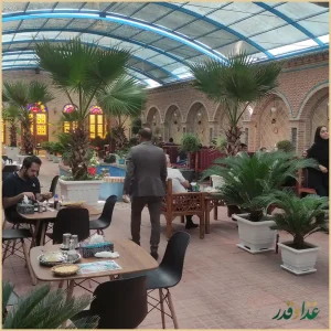 رستوران مهر.صبحانه. نهار و شام