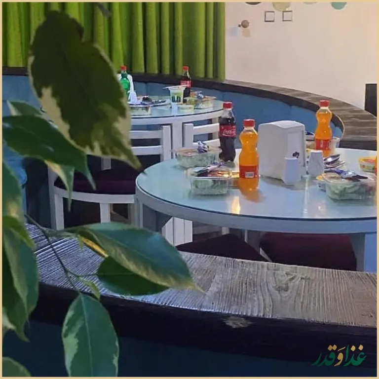 آشپزخانه سرآشپز