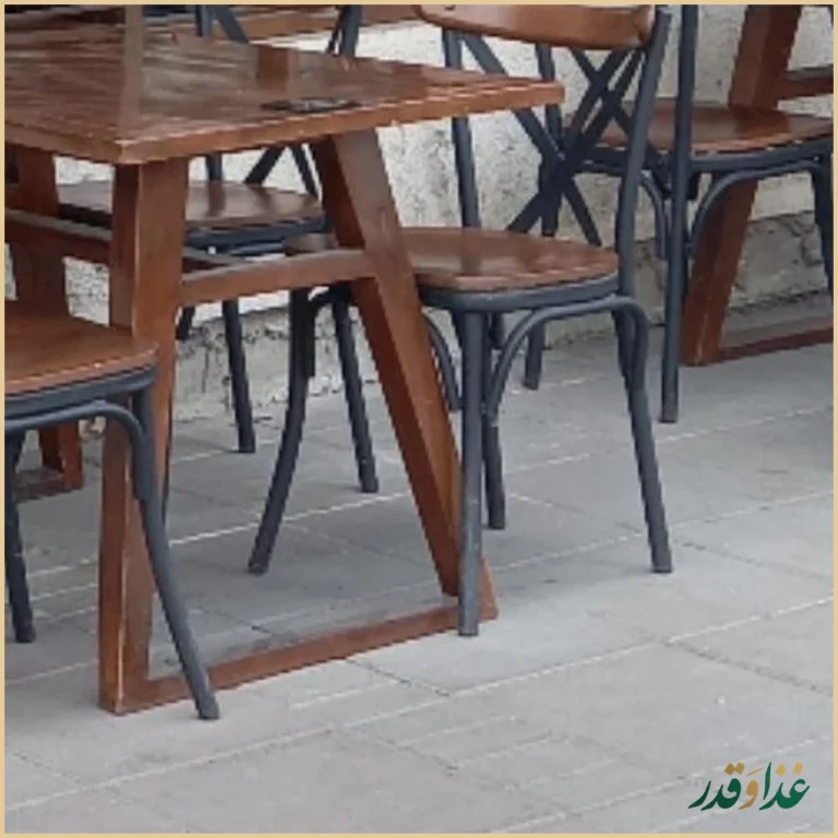 رستوران ایتالیایی لیو