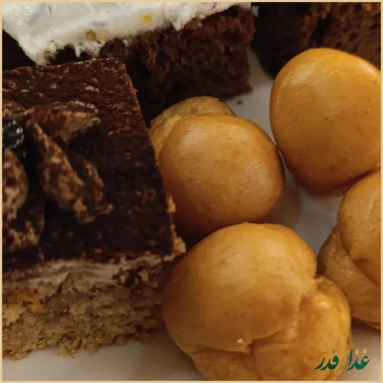 رستوران ترنم (هتل قصر طلایی)