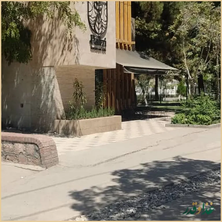 کافه رستوران پالیزی