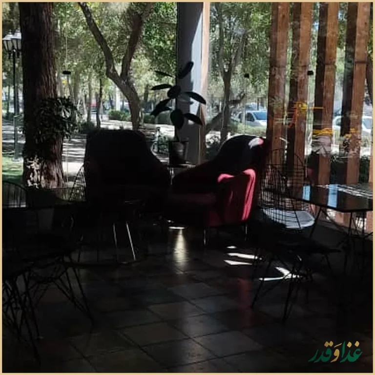 کافه رستوران پالیزی