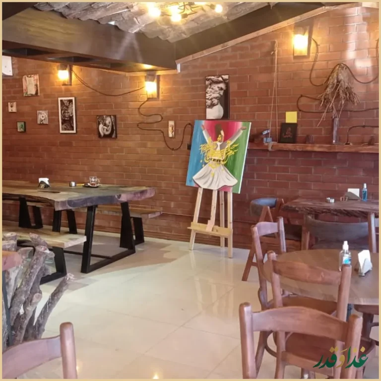 کافه گالری چنار