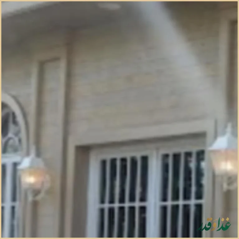 کافه رستوران خیابان سی‌ام