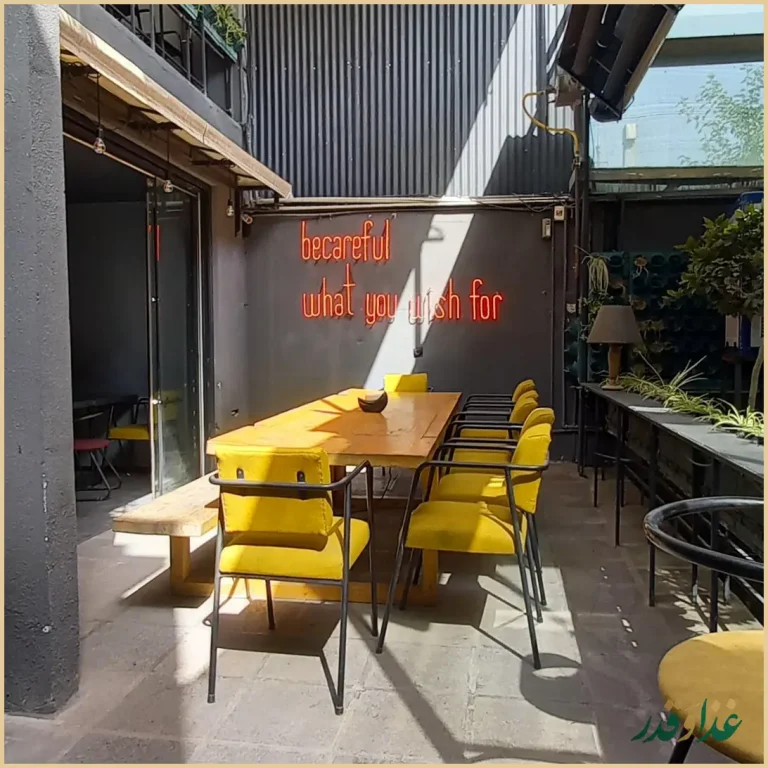 کافه رستوران اپیزود