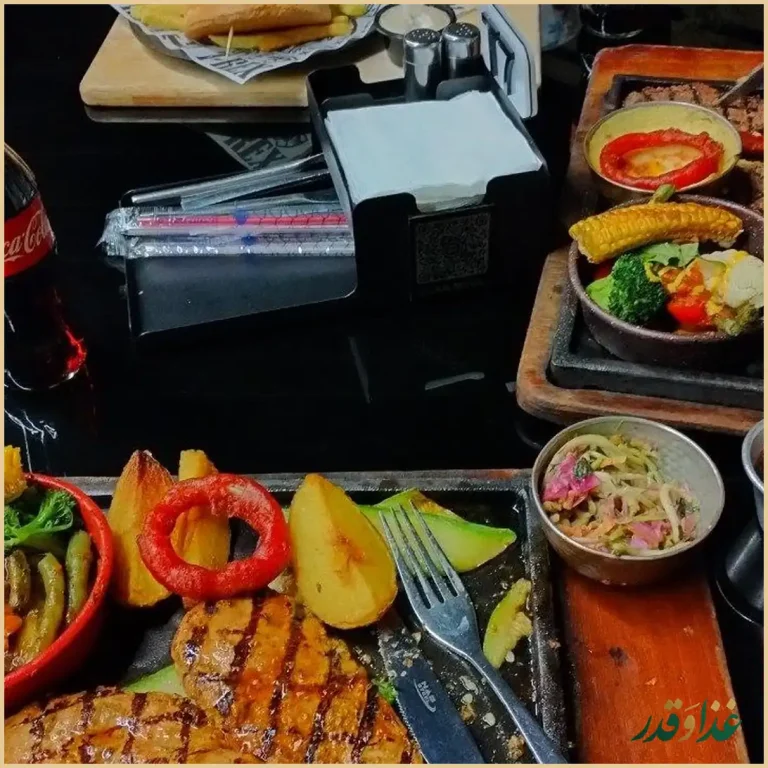 کافه رستوران تی رکس