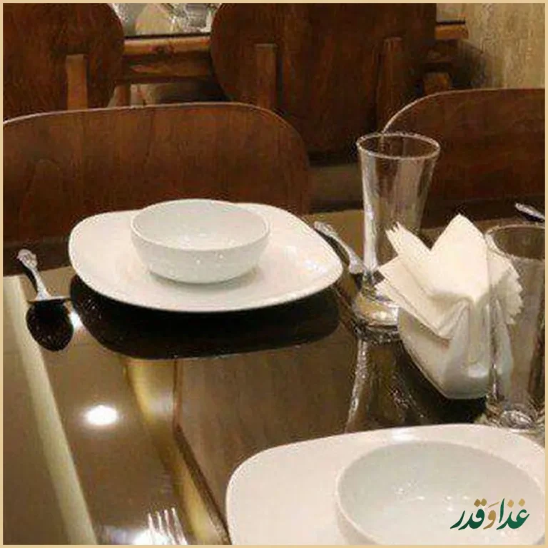 رستوران و غذای آماده آشپزخانه موعود