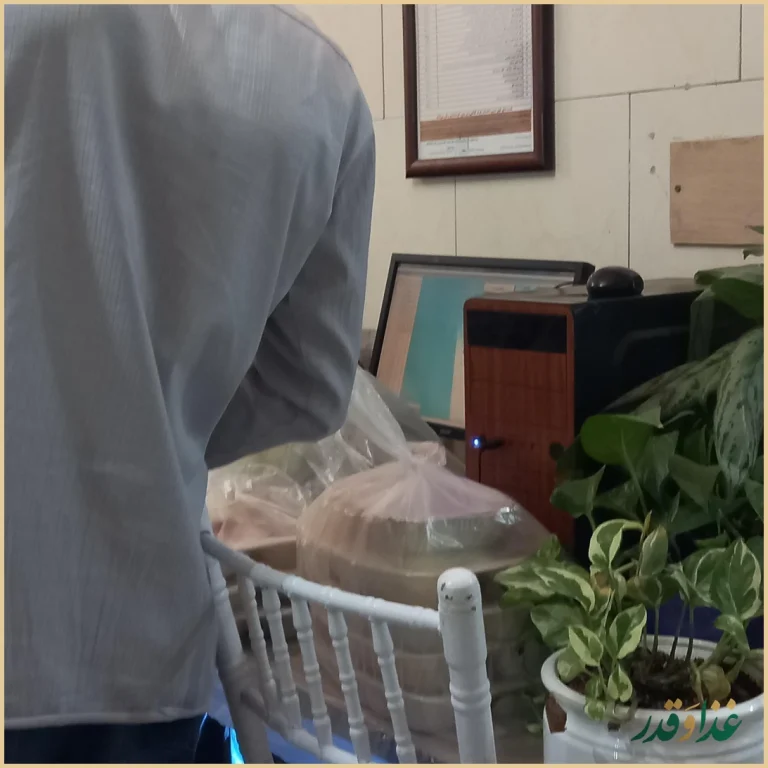 آشپزخانه و غذای آماده رضائیان