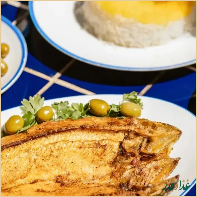 کافه رستوران سنتی خونه آقا بزرگ