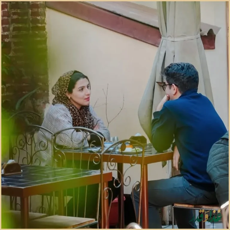 کافه رستوران سنتی خونه آقا بزرگ