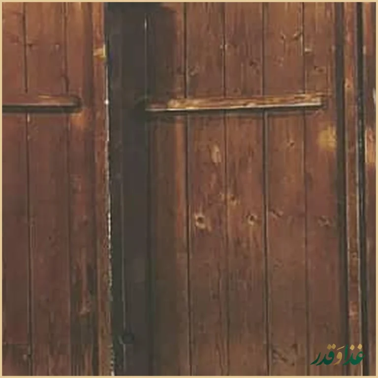 کافه رستوران سنتی خونه آقا بزرگ