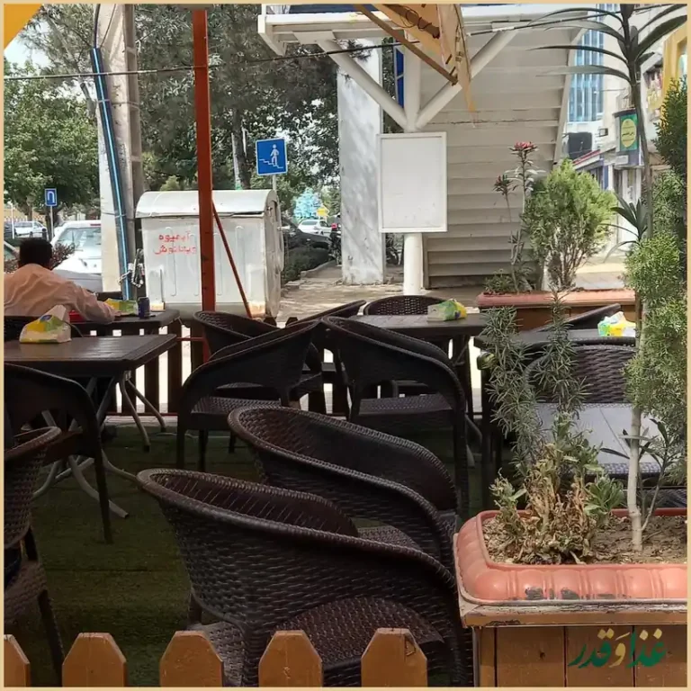 فست فود اژدر زاپاتا