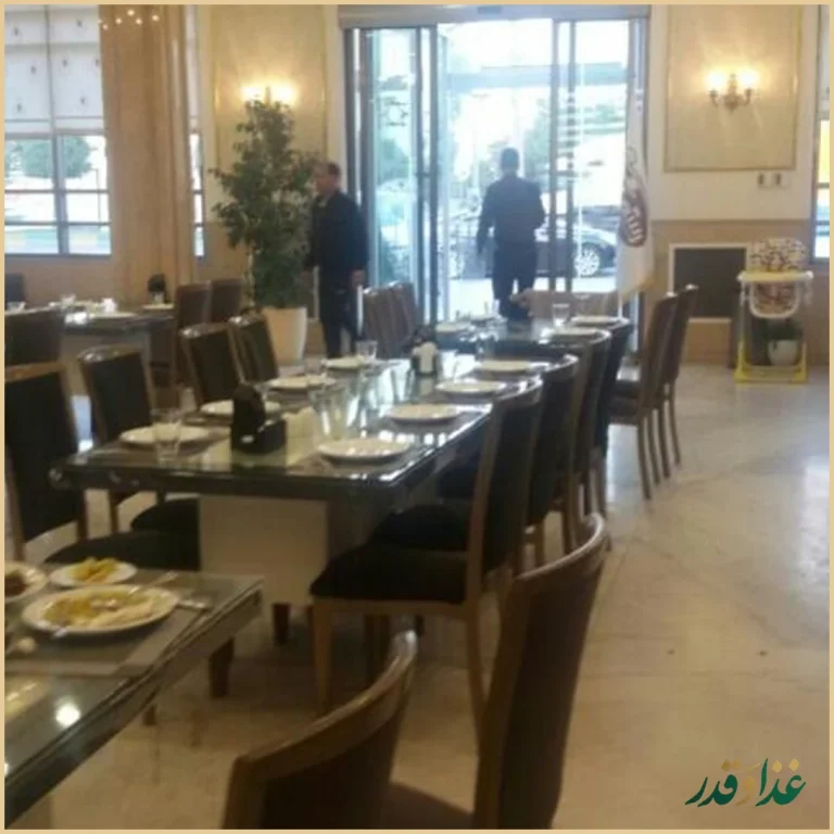 رستوران شمین