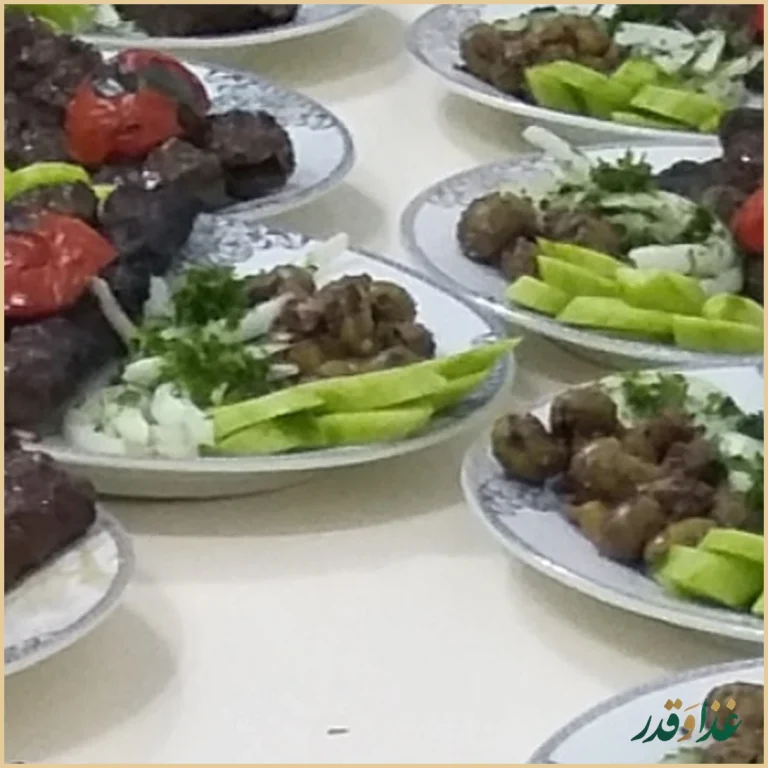 باغ رستوران بزرگ رشتی مشتی وکافه