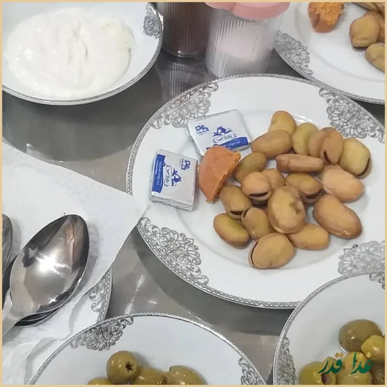 باغ رستوران بزرگ رشتی مشتی وکافه